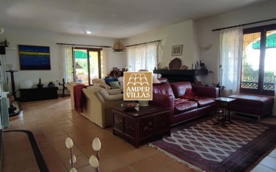 Magnificent villa with beautiful views and privacy in Sierra  Altea Golf.